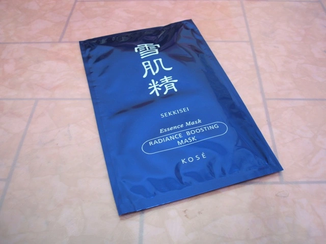 SEKKISEI Essence Mask: Masker Wajah dengan Manfaat Hidratasi dan Pencerahan